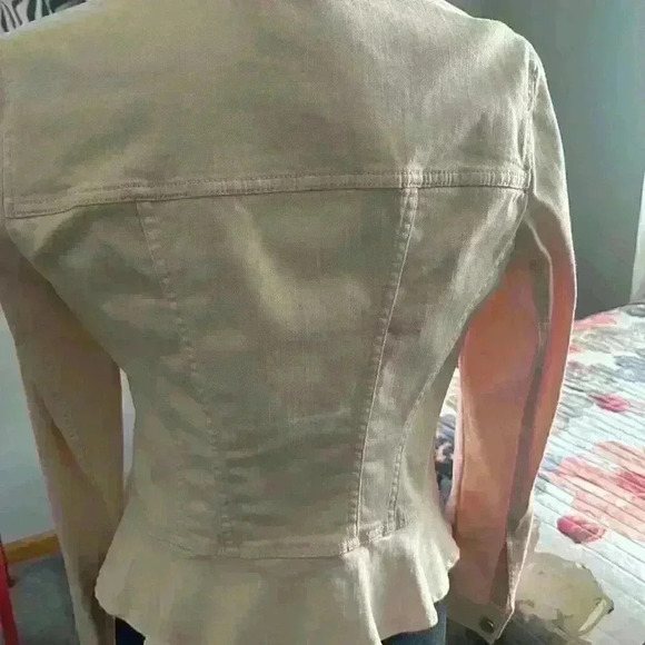 WHBM Outlet Pink Peplum Jacket-size 8 - Picture 3 of 9